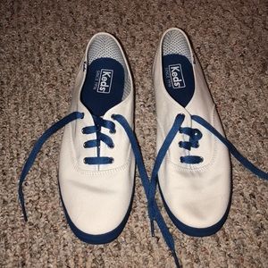 Keds Sneakers - White / Blue - Size 9 - LIKE NEW